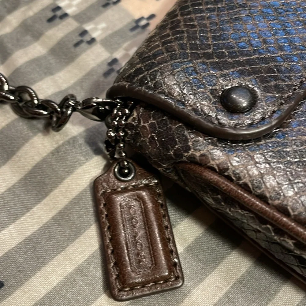 Coach Kristen python gunmetal petite crossbody / clutch bag - Picture 6 of 16